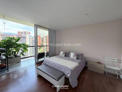 Apartamento de 4 alcobas en venta en El Poblado, Medellín, 182 m² · foto 15 de 20