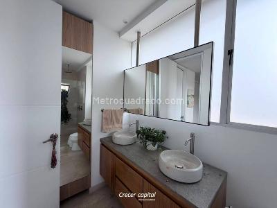 Apartamento de 4 alcobas en venta en El Poblado, Medellín, 182 m² · foto 20 de 20