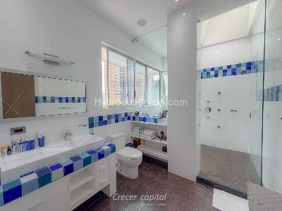 Casa de 5 alcobas en venta en El Poblado, Medellín, 1100 m² · foto 19 de 20