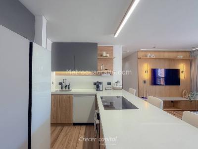 Apartamento de 3 alcobas en venta en El Poblado, Medellín, 90 m² · foto 4 de 16