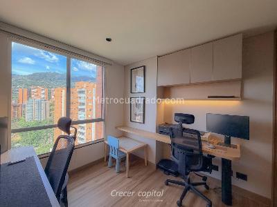 Apartamento de 3 alcobas en venta en El Poblado, Medellín, 90 m² · foto 12 de 16