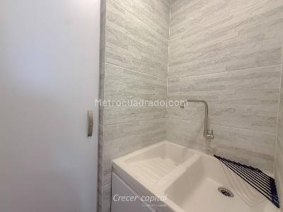 Apartamento de 3 alcobas en venta en El Poblado, Medellín, 90 m² · foto 14 de 16