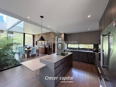 Casa de 3 alcobas en arriendo en Alto De Palmas, Envigado, 1960 m² · foto 8 de 20