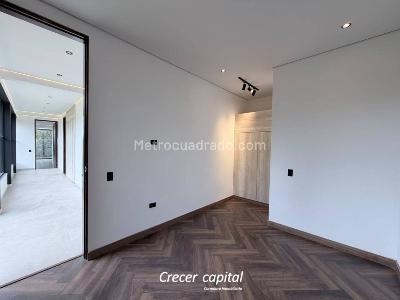 Casa de 4 alcobas en arriendo en Alto De Palmas, Envigado · foto 15 de 20