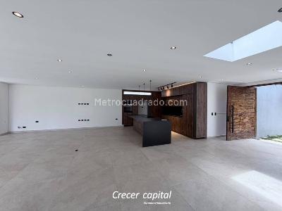 Casa de 4 alcobas en arriendo en Alto De Palmas, Envigado · foto 6 de 20