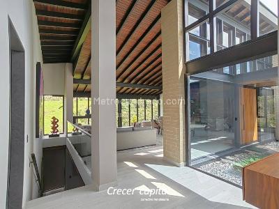Casa de 5 alcobas en venta en Las Mercedes, Envigado · foto 12 de 20