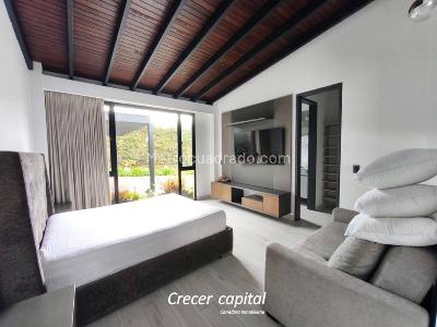 Casa de 5 alcobas en venta en Las Mercedes, Envigado · foto 16 de 20