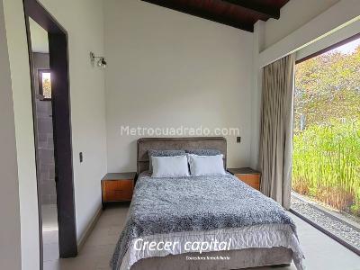 Casa de 5 alcobas en venta en Las Mercedes, Envigado · foto 20 de 20