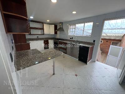 Casa de 5 alcobas en venta en La Calleja, Bogotá, 540 m² · foto 13 de 20
