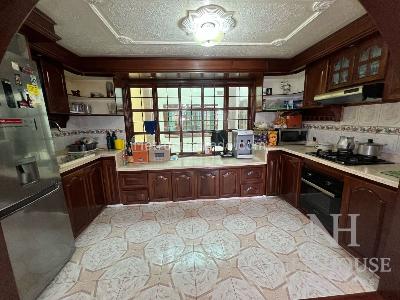 Casa de 4 alcobas en venta en Ciudad Berna, Bogotá, 670 m² · foto 11 de 20