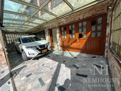 Casa de 4 alcobas en venta en Ciudad Berna, Bogotá, 670 m² · foto 20 de 20