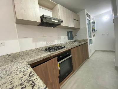 Apartamento de 3 alcobas en venta en Varsovia, Ibagué, 92 m² · foto 13 de 18