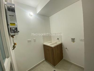 Apartamento de 3 alcobas en venta en Varsovia, Ibagué, 92 m² · foto 10 de 18