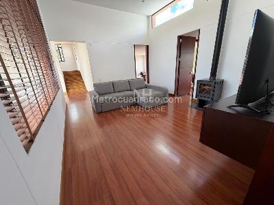Casa de 4 alcobas en venta en La Calera, La Calera · foto 5 de 20