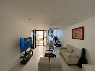 Casa de 4 alcobas en venta en Montecarlo, Girardot, 170 m² · foto 4 de 20
