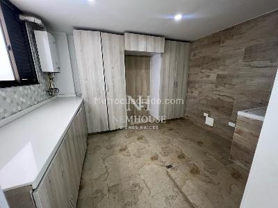 Apartamento en venta en El Batan, Bogotá · foto 8 de 18