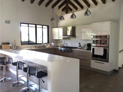 Casa de 5 alcobas en venta en Llanogrande, Rionegro, 704 m² · foto 7 de 20
