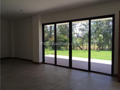 Casa de 5 alcobas en venta en Llanogrande, Rionegro, 704 m² · foto 12 de 20