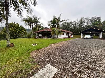 Casa de 3 alcobas en venta en Sector Sajonia, Rionegro, 275 m² · foto 1 de 20