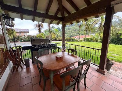 Casa de 3 alcobas en venta en Sector Sajonia, Rionegro, 275 m² · foto 7 de 20