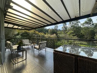 Casa de 5 alcobas en venta en Rionegro, Rionegro, 550 m² · foto 9 de 20