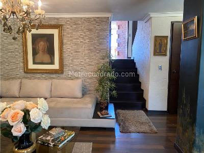 Casa de 3 alcobas en venta en Envigado Sector City Plaza, Envigado, 230 m² · foto 9 de 20