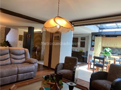 Casa de 3 alcobas en venta en Envigado Sector City Plaza, Envigado, 230 m² · foto 10 de 20