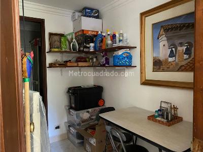 Apartamento de 3 alcobas en venta en Poblado Sector Tesoro, Medellín, 154 m² · foto 17 de 20