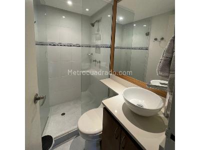 Apartamento en venta en El Poblado, Medellín · foto 12 de 20