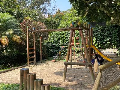 Apartamento en venta en El Poblado, Medellín · foto 20 de 20