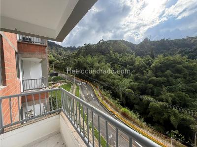 Apartamento de 3 alcobas en venta en Sabaneta Aves Marias, Medellín, 56 m² · foto 3 de 14