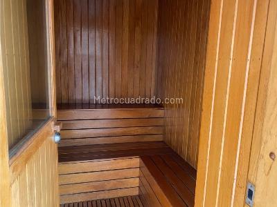 Apartamento de 2 alcobas en venta en El Poblado, Medellín, 136 m² · foto 18 de 20