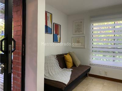 Casa de 3 alcobas en venta en Loma De Las Brujas, Envigado, 160 m² · foto 16 de 20