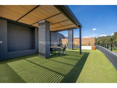 Apartamento de 2 alcobas en venta en Alto De Las Palmas, Envigado, 196 m² · foto 5 de 13