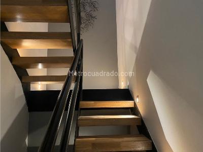Apartamento de 2 alcobas en venta en Alto De Las Palmas, Envigado, 196 m² · foto 10 de 13