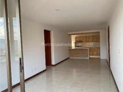 Apartamento de 3 alcobas en venta en Poblado La Visitacion, Medellín, 113 m² · foto 2 de 20