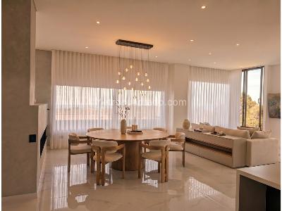 Casa de 5 alcobas en venta en Envigado, Envigado, 729 m² · foto 2 de 20