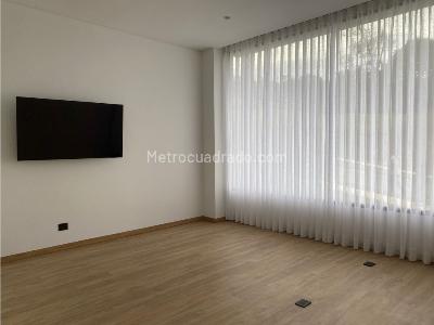 Casa de 5 alcobas en venta en Envigado, Envigado, 729 m² · foto 8 de 20
