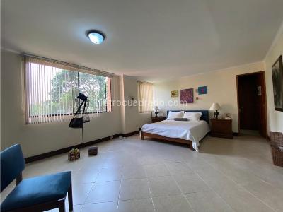 Apartamento de 4 alcobas en venta en Poblado La Visitacion, Medellín, 170 m² · foto 7 de 12