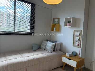 Apartamento de 3 alcobas en venta en Itagui Sector Chimeneas, Itagüí, 72 m² · foto 14 de 20