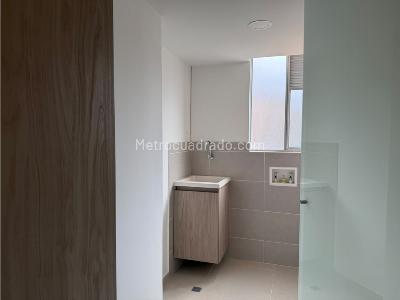 Apartamento de 3 alcobas en venta en Itagui Sector Chimeneas, Itagüí, 72 m² · foto 19 de 20