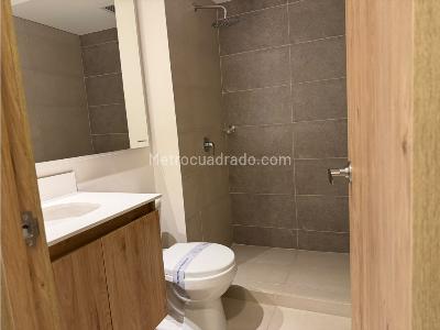 Apartamento de 3 alcobas en venta en Chimeneas, Itagüí, 73 m² · foto 20 de 20