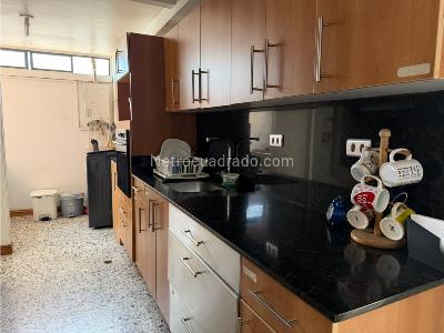 Apartamento en venta en Medellin, Medellín · foto 7 de 20
