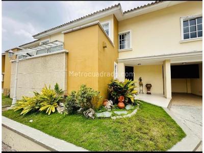 Casa en venta en Altos De Riomar, Barranquilla · foto 2 de 17