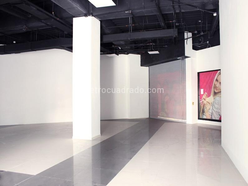 Local Comercial en Arriendo, Mirandela, Bogotá D.C. - Más