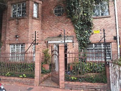 Casa en venta en Quinta Camacho, Bogotá · foto 3 de 17