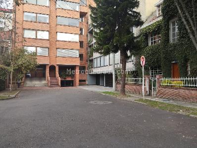 Casa en venta en Quinta Camacho, Bogotá · foto 4 de 17