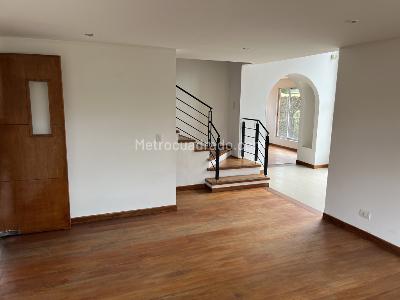 Casa de 4 alcobas en venta en Chia, Chía, 300 m² · foto 3 de 20