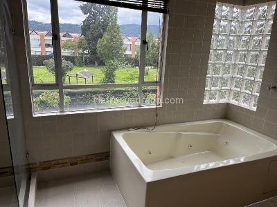 Casa de 4 alcobas en venta en Chia, Chía, 300 m² · foto 13 de 20
