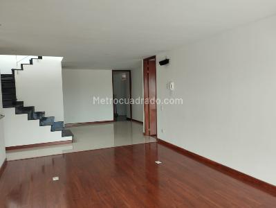 Apartamento de 3 alcobas en venta en Santa Barbara Oriental, Bogotá, 291 m² · foto 10 de 20